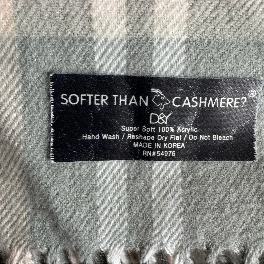 Set of 5‎ scarfs, plaid various colors